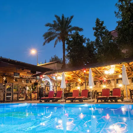 Kleopatra Fatih Hotel