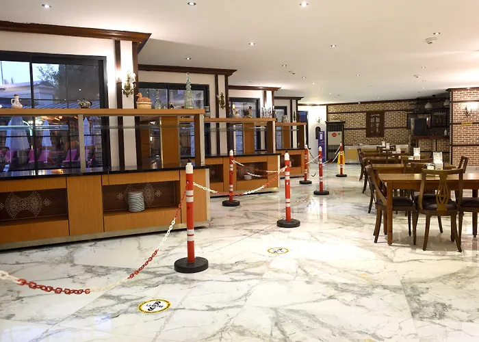 Kleopatra Fatih Αλάνια